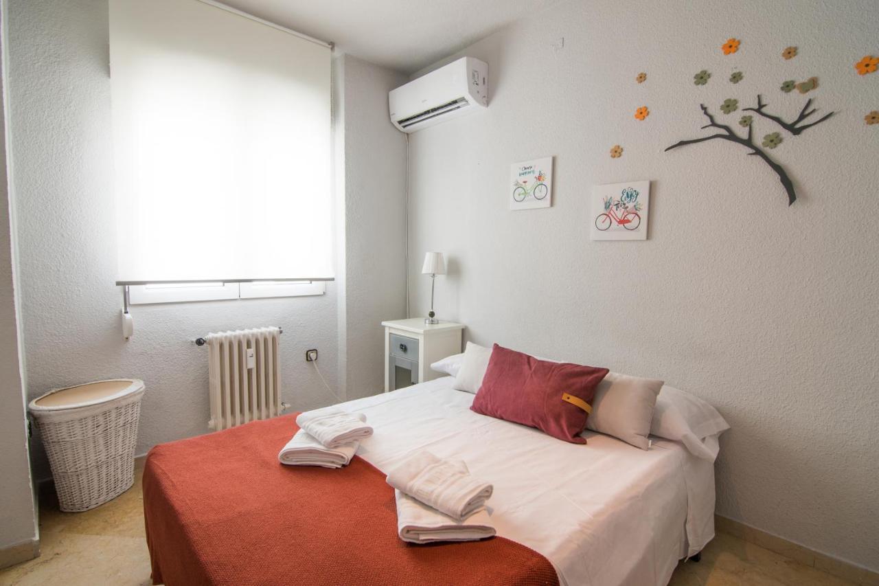 Lope De Vega Apartment Granada Buitenkant foto